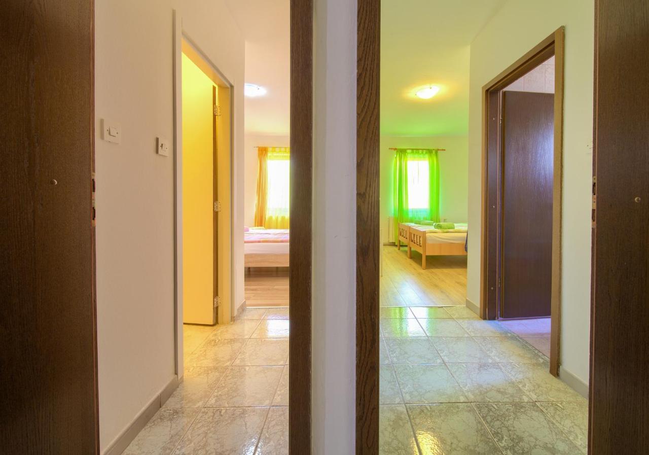 Apartman Mihael Малинска Экстерьер фото